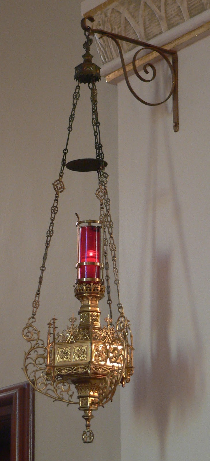 088b1-sanctuarylamp